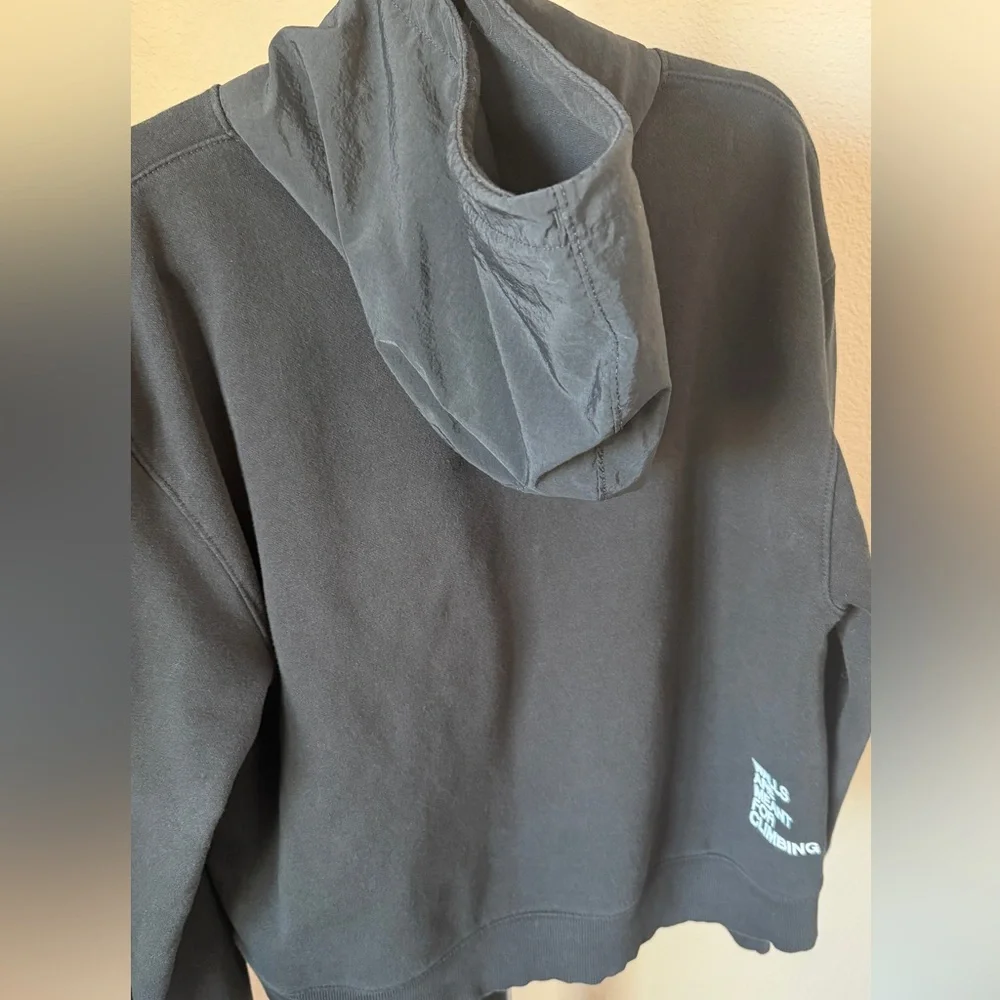 The North Face Women’s Coordinates Hoodie/Jogger Set - Picture 3 of 7